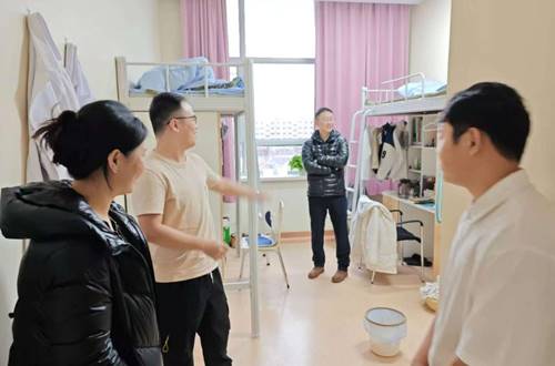 说明: C:/Users/Administrator/Desktop/399bd9e7c77ec58cadbf6856361d414.jpg399bd9e7c77ec58cadbf6856361d414