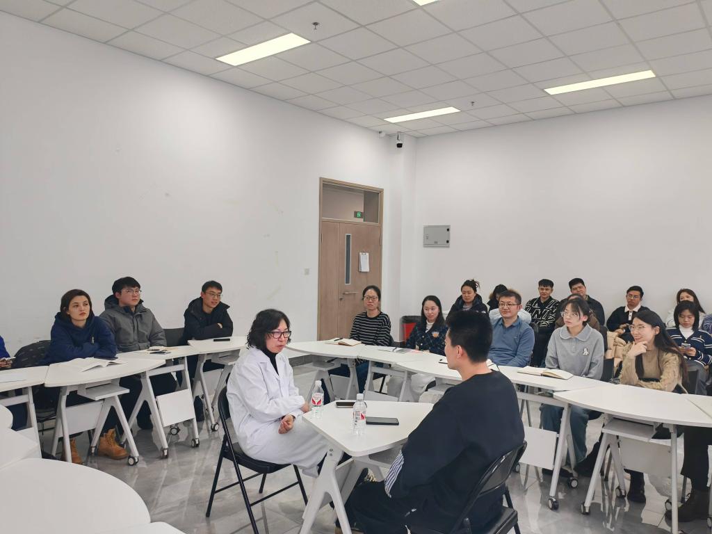 14b0c643572f3a9ef0ade30b2e52af8