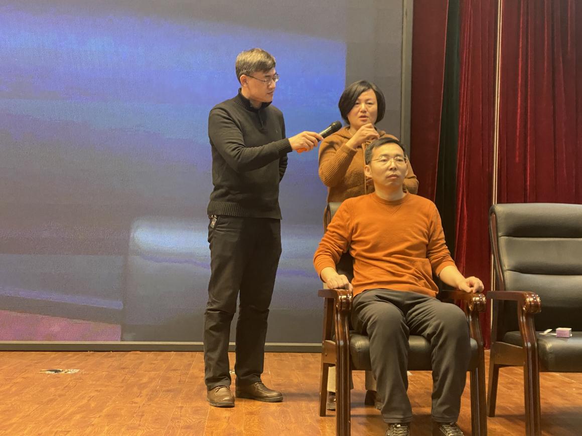 说明: df0b44100c3cc6dd328a3445f3e7e70