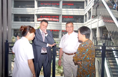 参观附属第一医院