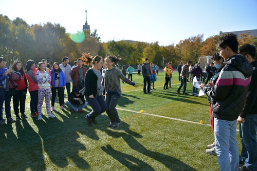 双人跳绳团体赛