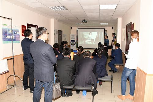 中方师生参观阿穆尔国立医学院青年创新中心