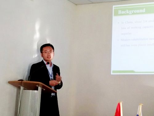 朱路文副主任医师作题为《针灸康复疗法降低局灶性缺血大鼠细胞凋亡及促进神经恢复的正向调节神经元ciap 1的机制研究》的学术报告