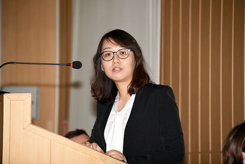 韩莹助理研究员作题为《应用中医方证代谢组学评价生脉散早期干预阿尔茨海默病的疗效》的学术报告