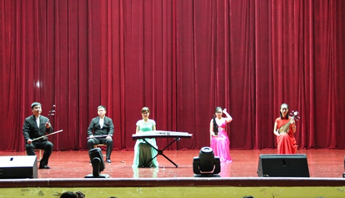 民乐合奏《青花瓷》